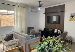 Foto 1 de Apartamento com 3 Quartos à venda, 136m² em Macuco, Santos