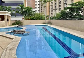 Foto 1 de Apartamento com 4 Quartos à venda, 163m² em Meireles, Fortaleza