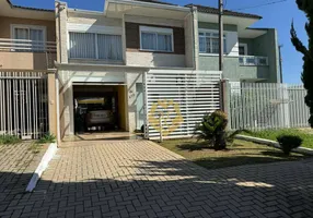 Foto 1 de Sobrado com 3 Quartos à venda, 207m² em Cidade Jardim, São José dos Pinhais