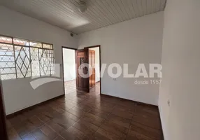 Foto 1 de Casa com 2 Quartos para alugar, 100m² em Parada Inglesa, São Paulo