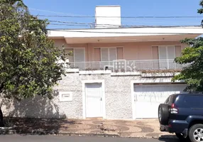 Foto 1 de Imóvel Comercial com 4 Quartos para venda ou aluguel, 380m² em Taquaral, Campinas