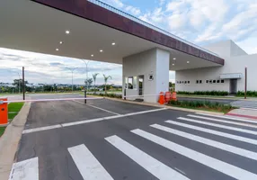 Foto 1 de Lote/Terreno à venda, 614m² em Jardim Cristal, Aparecida de Goiânia