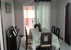 Foto 1 de Casa com 4 Quartos à venda, 300m² em Planalto, Manaus