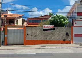 Foto 1 de Casa com 3 Quartos para alugar, 450m² em Pituaçu, Salvador