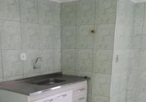 Foto 1 de Apartamento com 2 Quartos à venda, 42m² em Cohab II, Carapicuíba