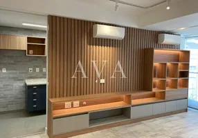 Foto 1 de Apartamento com 2 Quartos para alugar, 92m² em Cerqueira César, São Paulo