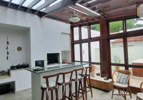 Foto 1 de Casa com 4 Quartos à venda, 315m² em Vila Oliveira, Mogi das Cruzes