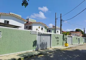 Foto 1 de Apartamento com 3 Quartos à venda, 60m² em Maria Farinha, Paulista