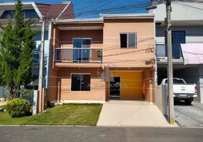 Foto 1 de Sobrado com 4 Quartos à venda, 180m² em Sitio Cercado, Curitiba