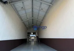 Foto 1 de Galpão/Depósito/Armazém para alugar, 180m² em Cumbica, Guarulhos