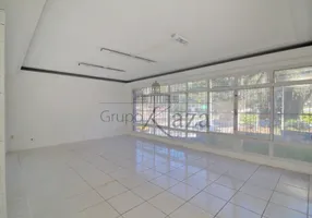 Foto 1 de Sobrado com 4 Quartos à venda, 353m² em Sumaré, São Paulo