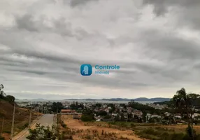Foto 1 de Lote/Terreno à venda, 497m² em Fundos, Biguaçu