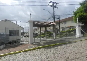 Foto 1 de Sobrado com 2 Quartos à venda, 84m² em Centro, Viamão