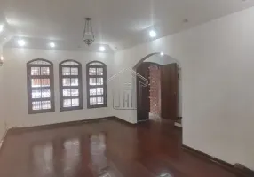 Foto 1 de Sobrado com 3 Quartos para alugar, 161m² em Vila Gilda, Santo André