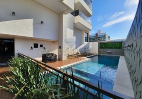 Foto 1 de Apartamento com 2 Quartos para alugar, 79m² em Bombas, Bombinhas