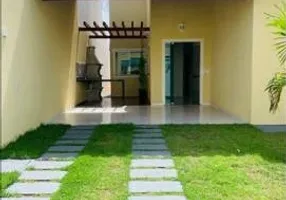 Foto 1 de Casa com 3 Quartos à venda, 82m² em Messejana, Fortaleza