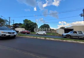 Foto 1 de para alugar, 600m² em Pampulha, Uberlândia