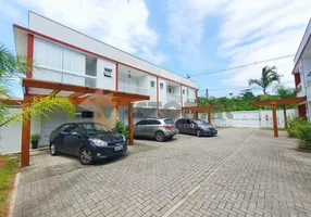 Foto 1 de Casa de Condomínio com 2 Quartos à venda, 98m² em Massaguaçu, Caraguatatuba