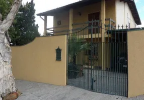 Foto 1 de Casa com 4 Quartos à venda, 233m² em Residencial Burato, Campinas