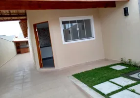 Foto 1 de Casa com 2 Quartos à venda, 70m² em Balneario Joao Batista, Peruíbe