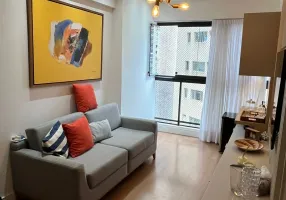 Foto 1 de Apartamento com 2 Quartos à venda, 53m² em Boa Viagem, Recife