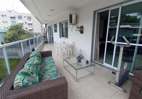 Foto 1 de Apartamento com 4 Quartos à venda, 167m² em Jardim Guanabara, Rio de Janeiro