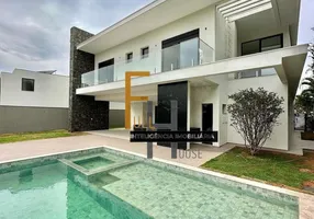 Foto 1 de Casa com 4 Quartos à venda, 406m² em Residencial Alphaville Flamboyant, Goiânia