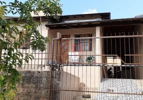 Foto 1 de Casa com 2 Quartos à venda, 170m² em Auxiliadora, Gravataí
