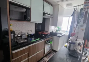 Foto 1 de Apartamento com 2 Quartos à venda, 47m² em Vila Antonieta, São Paulo