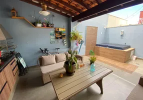 Foto 1 de Casa de Condomínio com 3 Quartos à venda, 119m² em Vila Bourbon Sousas, Campinas