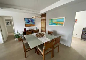 Foto 1 de Apartamento com 4 Quartos à venda, 200m² em Acupe de Brotas, Salvador