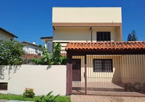 Foto 1 de Casa com 2 Quartos à venda, 149m² em Espiríto Santo, Porto Alegre
