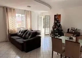Foto 1 de Apartamento com 3 Quartos à venda, 92m² em Jardim América, Goiânia