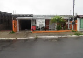 Foto 1 de Casa com 3 Quartos à venda, 120m² em Guajuviras, Canoas