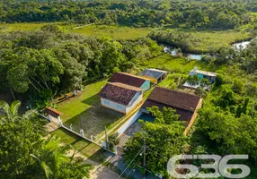 Foto 1 de Fazenda/Sítio com 7 Quartos à venda, 290m² em Pinheiros, Balneário Barra do Sul