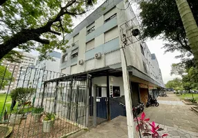 Foto 1 de Apartamento com 1 Quarto para alugar, 41m² em Passo da Areia, Porto Alegre