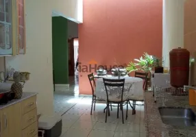 Foto 1 de Casa com 3 Quartos à venda, 210m² em Jardim Mario Paiva Arantes, Ribeirão Preto