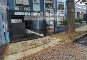 Foto 1 de Apartamento com 2 Quartos para alugar, 90m² em Medianeira, Porto Alegre
