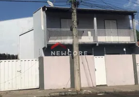Foto 1 de Casa com 2 Quartos à venda, 118m² em Jardim Quitandinha, Araraquara