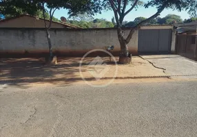 Foto 1 de Fazenda/Sítio à venda, 300m² em Mansões Paraíso, Aparecida de Goiânia