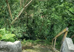 Foto 1 de Lote/Terreno à venda em São Francisco, Niterói