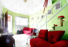 Foto 1 de Casa de Condomínio com 2 Quartos à venda, 66m² em Vila Bocaina, Mauá