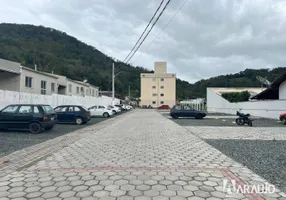 Foto 1 de Apartamento com 2 Quartos à venda, 40m² em Espinheiros, Itajaí
