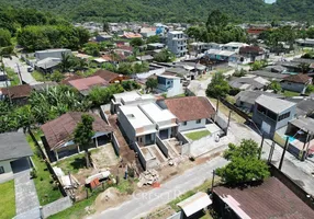 Foto 1 de Casa com 2 Quartos à venda, 48m² em Tabuleiro, Matinhos