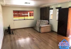 Foto 1 de Sobrado com 3 Quartos à venda, 121m² em Parque São Domingos, São Paulo