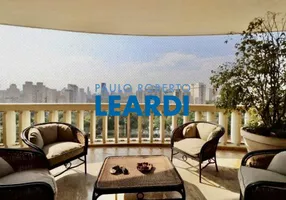 Foto 1 de Apartamento com 4 Quartos para alugar, 325m² em Jardim Paulistano, São Paulo