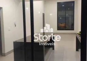 Foto 1 de Casa com 3 Quartos à venda, 150m² em Laranjeiras, Uberlândia