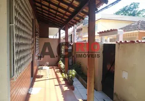Foto 1 de Casa de Condomínio com 3 Quartos à venda, 54m² em Campinho, Rio de Janeiro