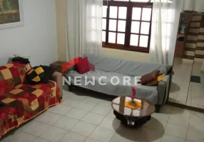 Foto 1 de Casa com 3 Quartos à venda, 143m² em Jardim Moreira, Guarulhos