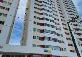 Foto 1 de Apartamento com 3 Quartos à venda, 72m² em Patamares, Salvador